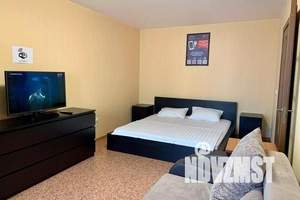 1-к квартира, посуточно, 38м2, 10/18 этаж