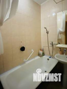 1-к квартира, посуточно, 36м2, 8/10 этаж