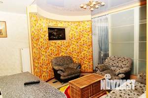 4-к квартира, посуточно, 90м2, 1/3 этаж