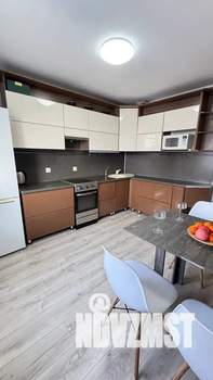 2-к квартира, посуточно, 49м2, 14/18 этаж