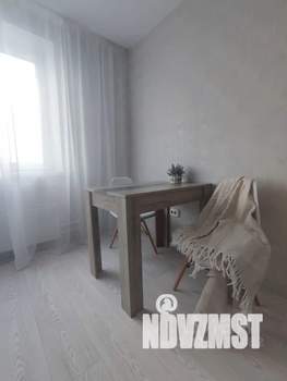 1-к квартира, посуточно, 38м2, 14/18 этаж