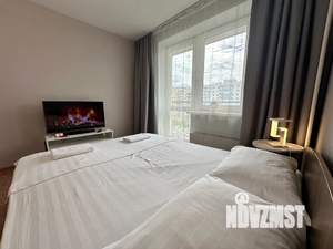 Студия квартира, посуточно, 38м2, 6/10 этаж