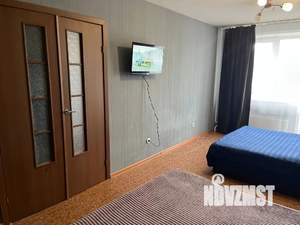 1-к квартира, посуточно, 48м2, 9/16 этаж