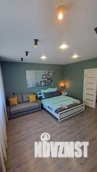 1-к квартира, посуточно, 35м2, 3/10 этаж