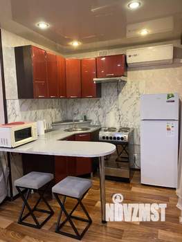 Студия квартира, посуточно, 32м2, 2/5 этаж