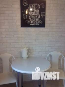 2-к квартира, посуточно, 37м2, 4/5 этаж