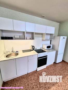 2-к квартира, посуточно, 38м2, 2/17 этаж