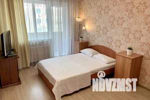2-к квартира, посуточно, 47м2, 5/5 этаж