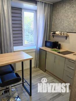 1-к квартира, посуточно, 34м2, 3/5 этаж