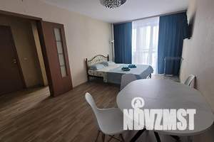 1-к квартира, посуточно, 40м2, 11/16 этаж