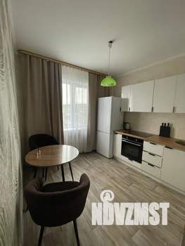 1-к квартира, посуточно, 35м2, 7/10 этаж