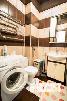 2-к квартира, посуточно, 48м2, 1/1 этаж