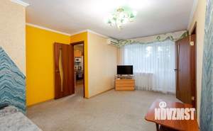 2-к квартира, посуточно, 45м2, 1/1 этаж