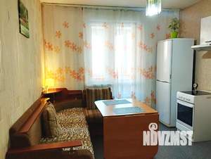 1-к квартира, посуточно, 50м2, 3/16 этаж