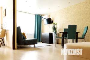 3-к квартира, посуточно, 60м2, 2/5 этаж