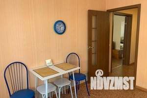 1-к квартира, посуточно, 38м2, 2/18 этаж