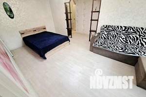 2-к квартира, посуточно, 47м2, 3/5 этаж