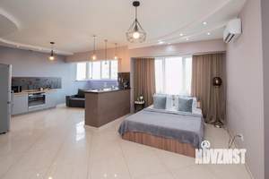 1-к квартира, посуточно, 55м2, 1/1 этаж