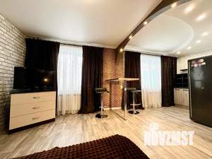 Студия квартира, посуточно, 30м2, 1/9 этаж