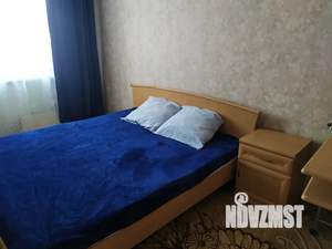 3-к квартира, посуточно, 56м2, 1/5 этаж