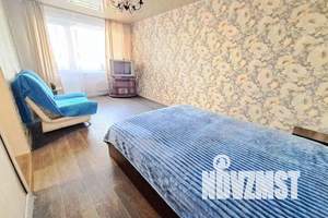 2-к квартира, посуточно, 45м2, 4/10 этаж