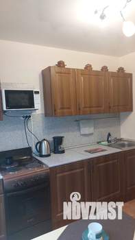 1-к квартира, посуточно, 38м2, 1/10 этаж