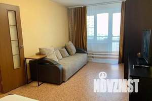 1-к квартира, посуточно, 38м2, 10/18 этаж