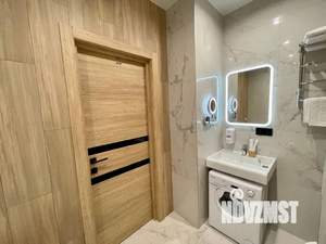 Студия квартира, посуточно, 27м2, 2/20 этаж