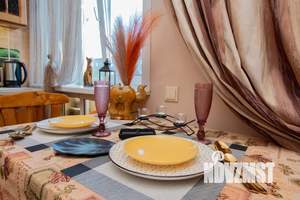 Студия квартира, посуточно, 43м2, 4/5 этаж