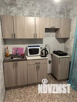 1-к квартира, посуточно, 39м2, 3/10 этаж