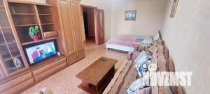 1-к квартира, посуточно, 38м2, 9/16 этаж