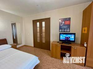 1-к квартира, посуточно, 39м2, 1/1 этаж