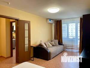 1-к квартира, посуточно, 38м2, 10/18 этаж