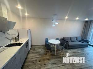 1-к квартира, посуточно, 39м2, 10/18 этаж