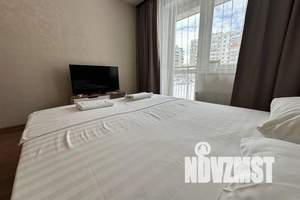 1-к квартира, посуточно, 39м2, 2/11 этаж