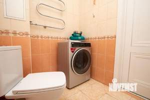 2-к квартира, посуточно, 50м2, 1/1 этаж