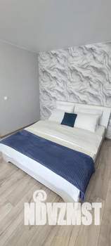 1-к квартира, посуточно, 39м2, 3/10 этаж