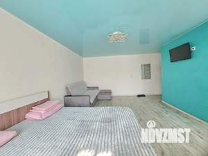 Студия квартира, посуточно, 32м2, 4/5 этаж