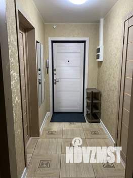 1-к квартира, посуточно, 38м2, 1/18 этаж