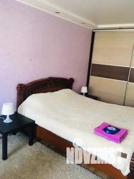 2-к квартира, посуточно, 48м2, 1/5 этаж