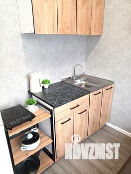 Студия квартира, посуточно, 23м2, 1/5 этаж