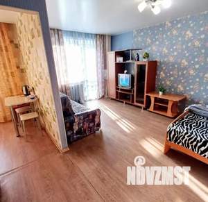 1-к квартира, посуточно, 32м2, 4/5 этаж