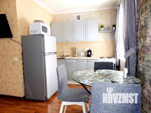 2-к квартира, посуточно, 43м2, 1/1 этаж