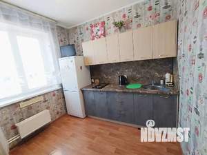 1-к квартира, посуточно, 39м2, 3/10 этаж