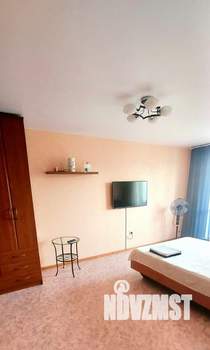 1-к квартира, посуточно, 40м2, 5/16 этаж