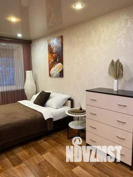 Студия квартира, посуточно, 32м2, 2/5 этаж