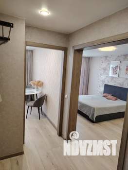 1-к квартира, посуточно, 38м2, 4/18 этаж