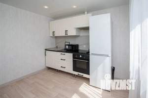 1-к квартира, посуточно, 40м2, 9/18 этаж