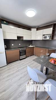 2-к квартира, посуточно, 49м2, 14/18 этаж