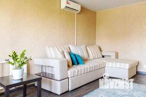 2-к квартира, посуточно, 40м2, 4/5 этаж